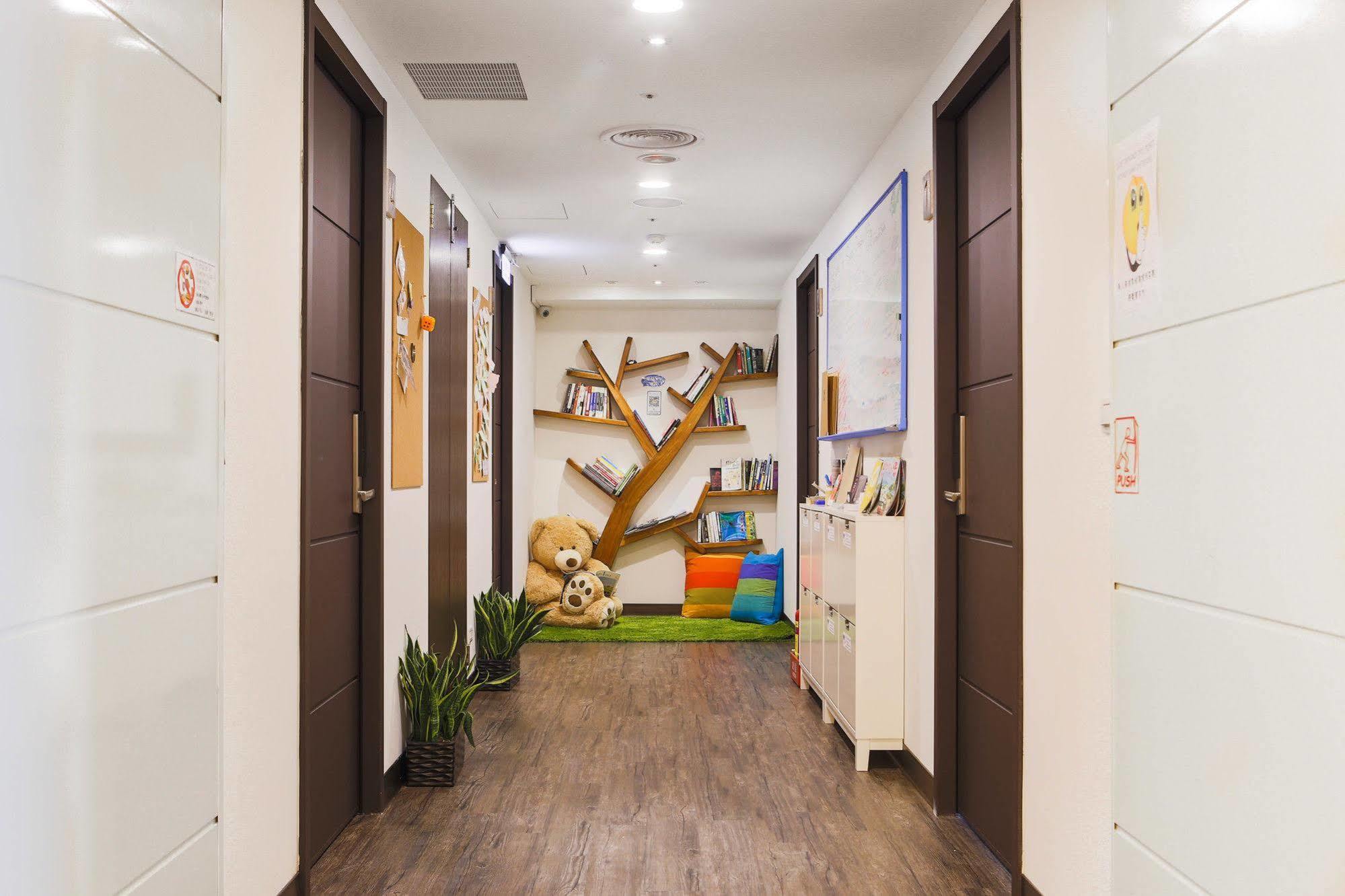 Sleepy Dragon Hostel Taipei Dış mekan fotoğraf